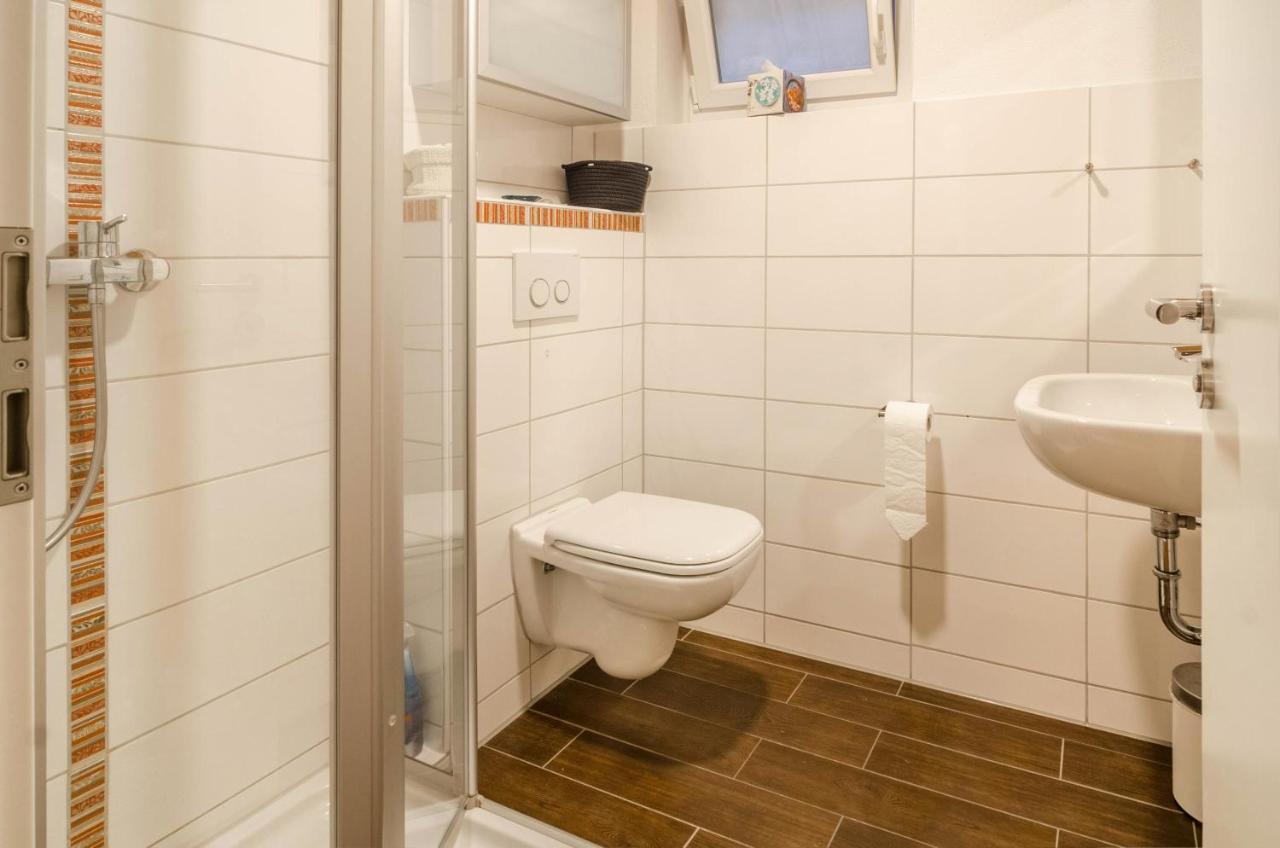 Ferienwohnung Untergeschoss Uberlingen Exterior foto